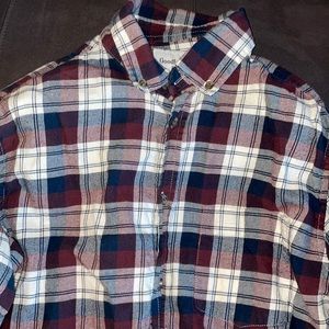 Men’s medium plaid shirt